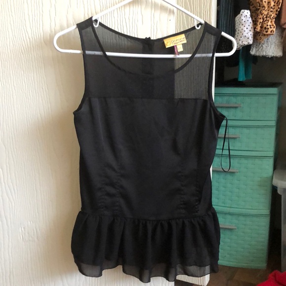 Vera Wang Tops - Vera wang peplum blouse